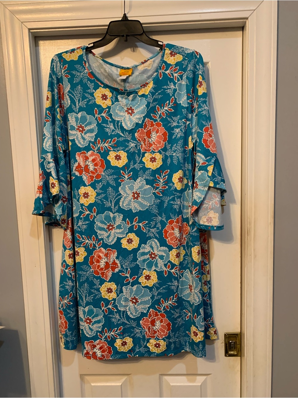 Teal Floral Shift Dress with Ruffled Sleeves Women’s Plus size 2X Ruby Rd. Woman